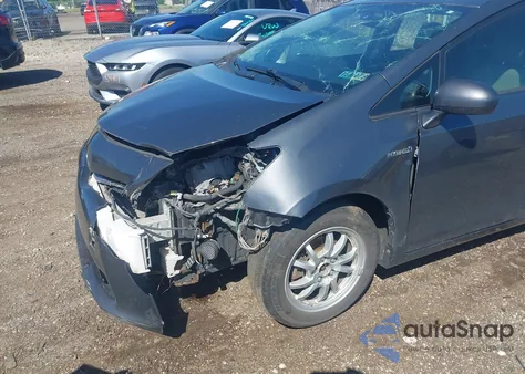 2012 Toyota Prius V Three из США, поврежденный, VIN JTDZN3EU4C3068892